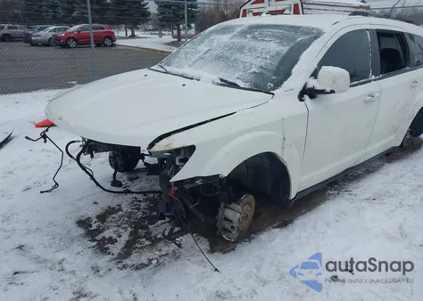 2017 Dodge Journey Sxt z USA, uszkodzony, nr VIN 3C4PDCBG2HT576279